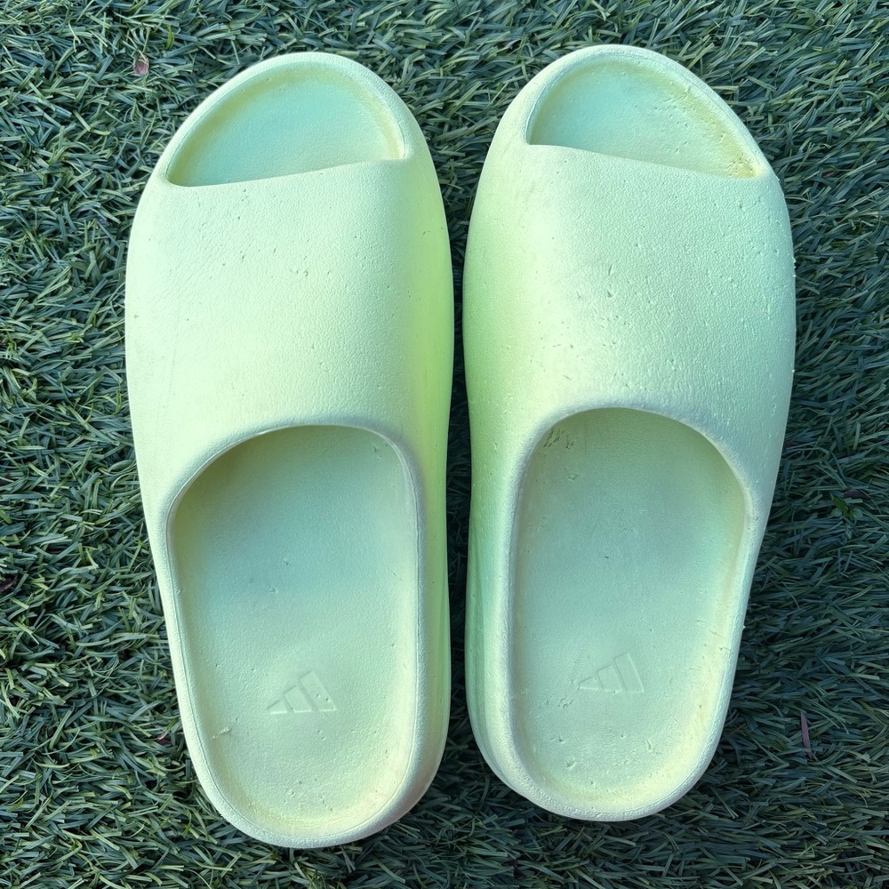 Yeezy “Green Glow” slides Men’s 10 (used, No Box) - Picture 2 of 6
